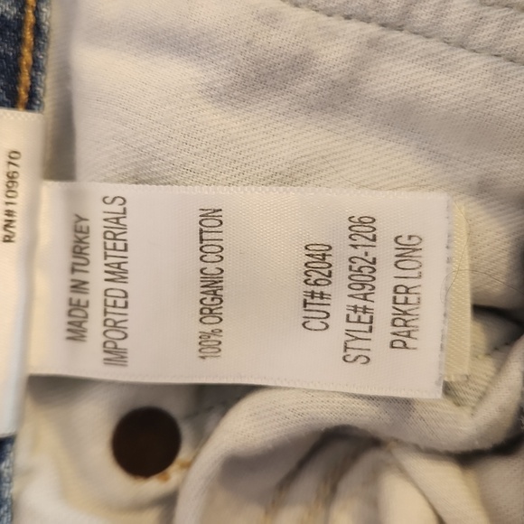 Agolde Distressed Blue Jean Shorts, Size 24 - Picture 5 of 10